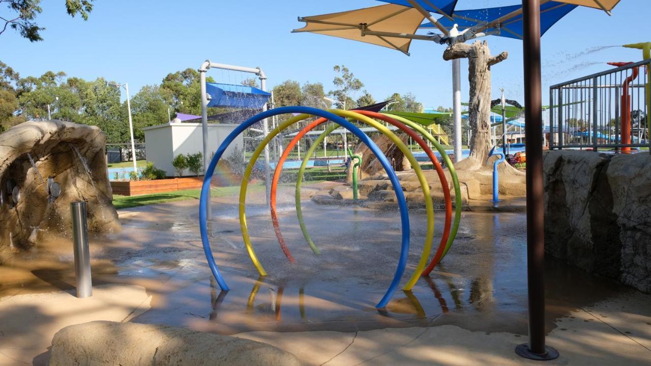 Loddon River Motel Kerang Dış mekan fotoğraf
