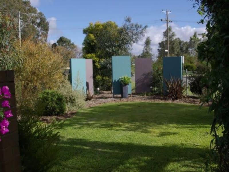 Loddon River Motel Kerang Dış mekan fotoğraf